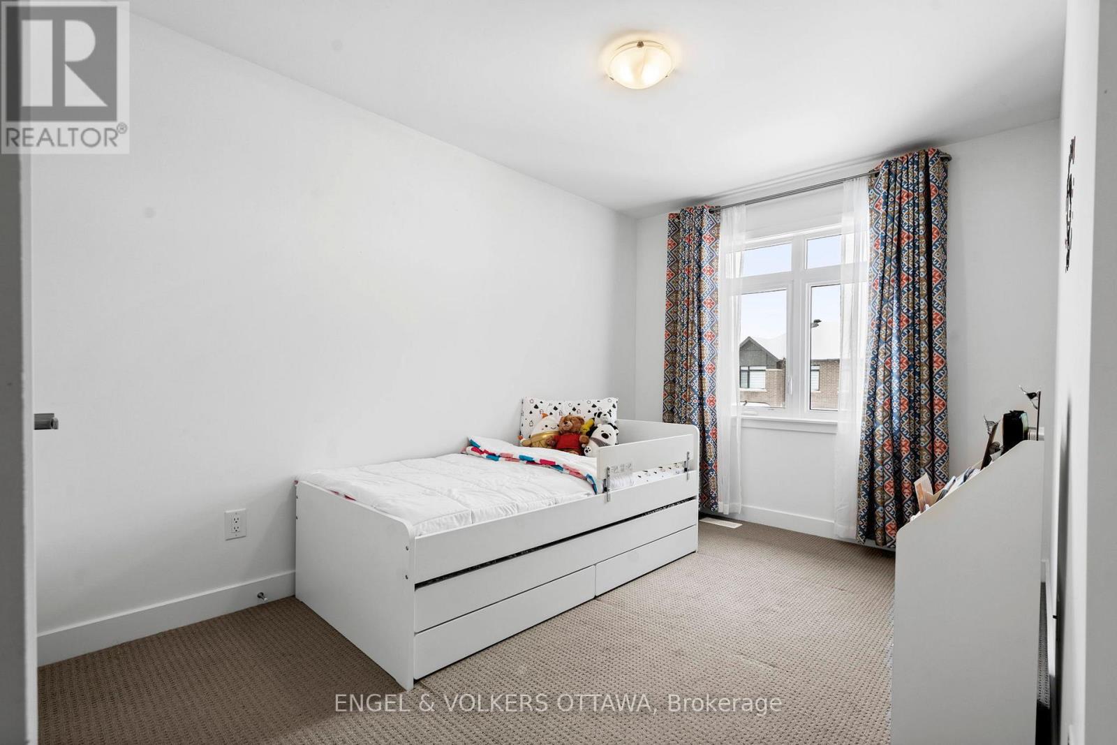 2038 Allegrini Terrace, Ottawa, Ontario  K2S 2S7 - Photo 28 - X12716344