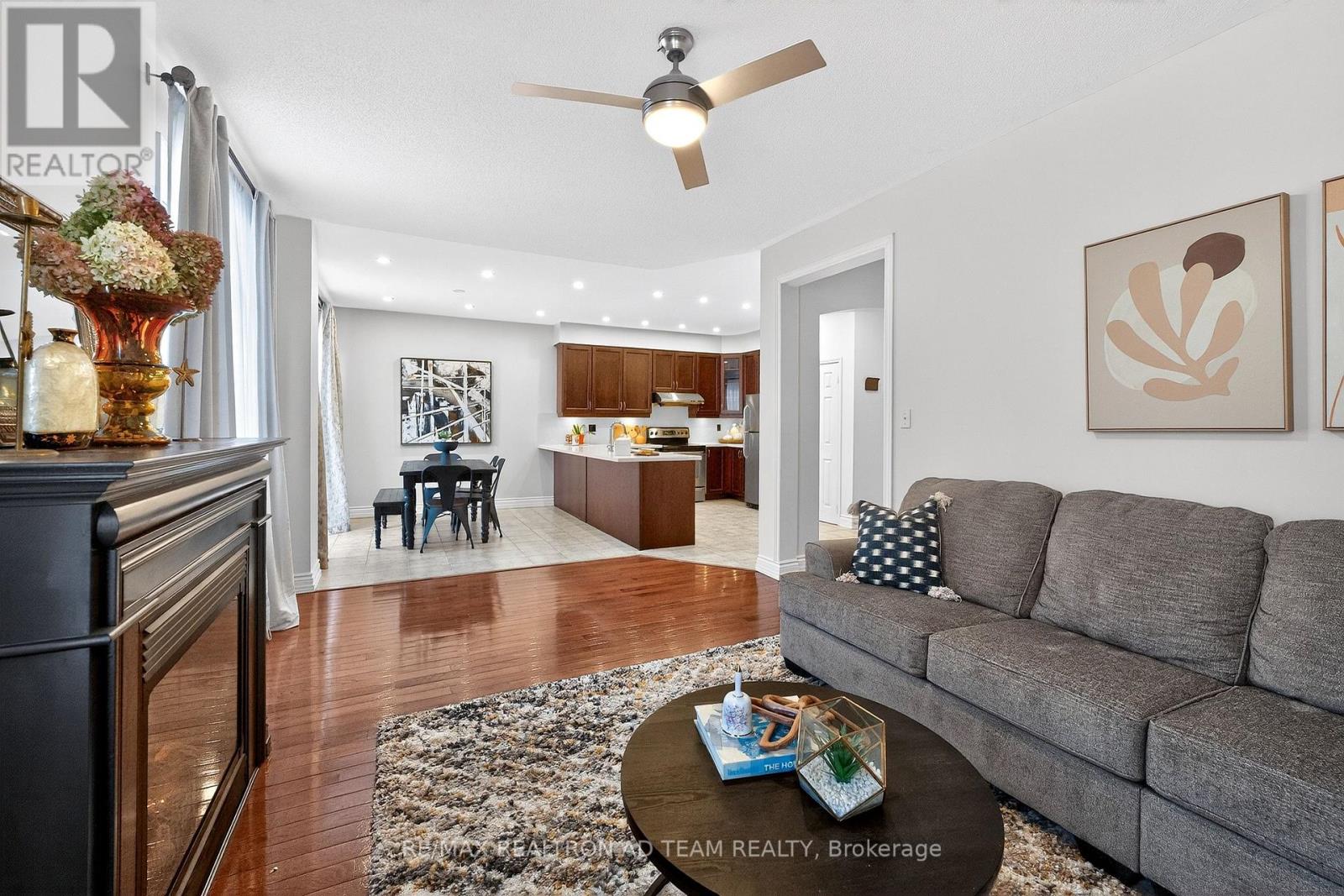 18 Byram Downs Street, Ajax, Ontario  L1Z 1R5 - Photo 8 - E12713072