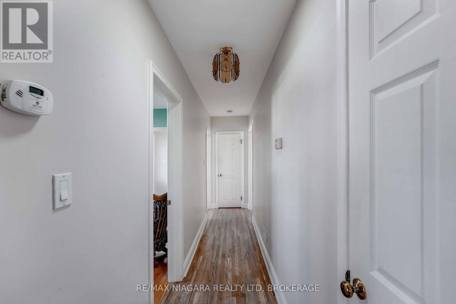 53 Metcalfe Street, Thorold, Ontario  L2V 3A2 - Photo 14 - X12716326