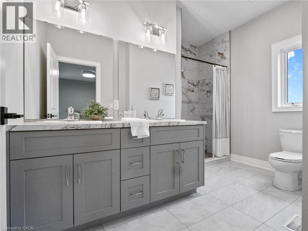 211 Sycamore Street, Welland, Ontario  L3C 0J8 - Photo 15 - 40799967