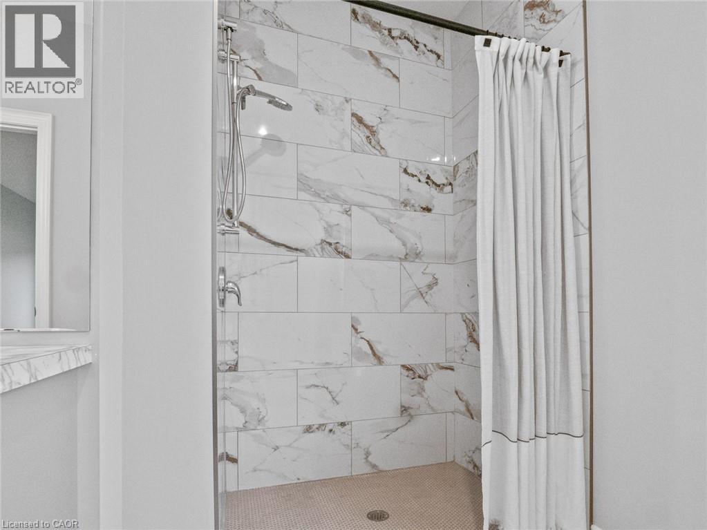 211 Sycamore Street, Welland, Ontario  L3C 0J8 - Photo 16 - 40799967