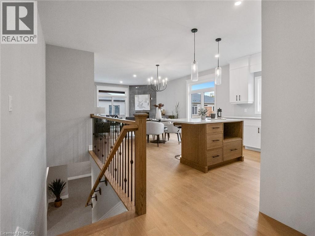 211 Sycamore Street, Welland, Ontario  L3C 0J8 - Photo 7 - 40799967