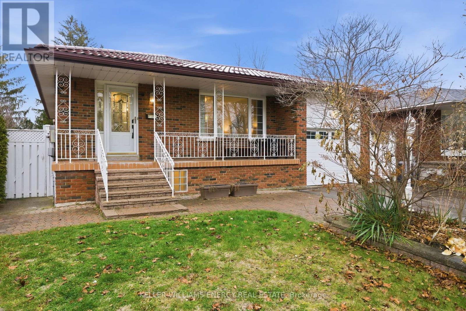 1485 Oneida Court, Oshawa, Ontario  L1G 4M7 - Photo 2 - E12716302