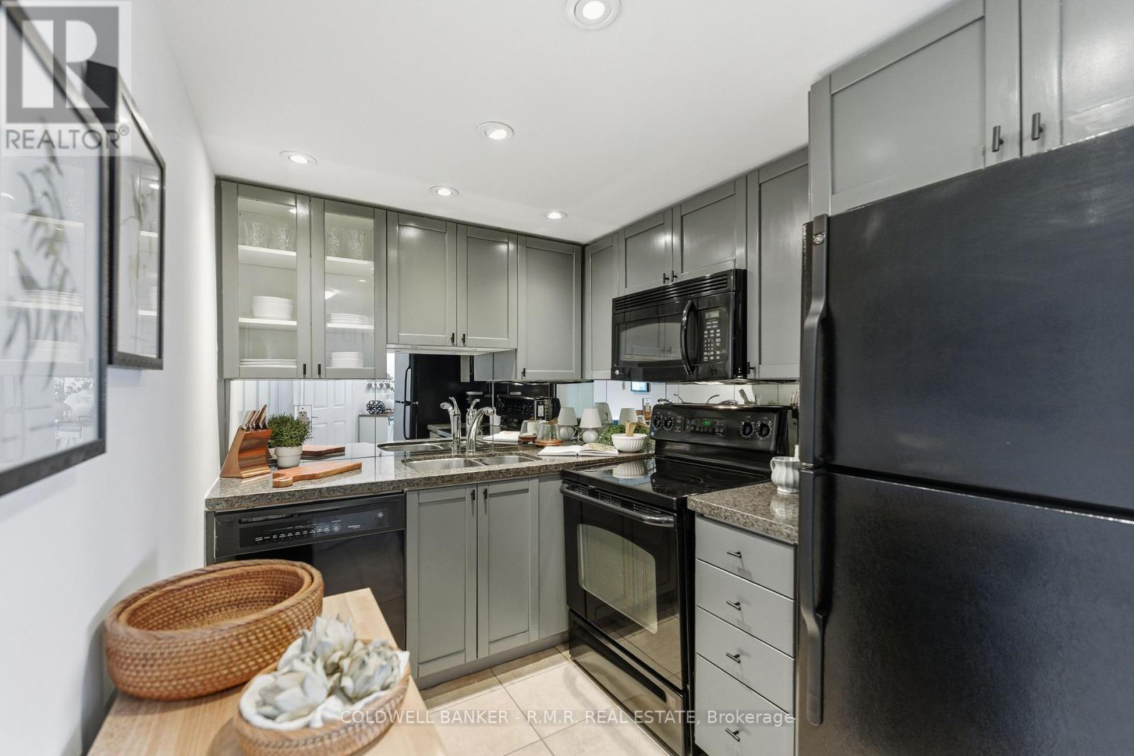 517 - 340 Watson Street W, Whitby, Ontario L1N 9G1 - Photo 12 - E12716446