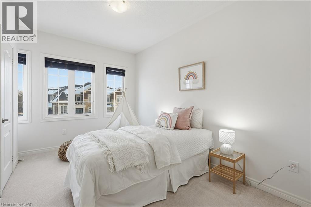 33 Mountain Heights Place, Waterdown, Ontario  L8B 1X7 - Photo 24 - 40796571