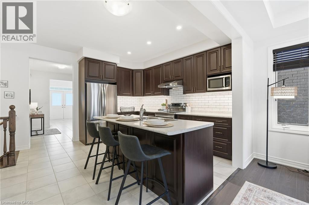 33 Mountain Heights Place, Waterdown, Ontario  L8B 1X7 - Photo 9 - 40796571