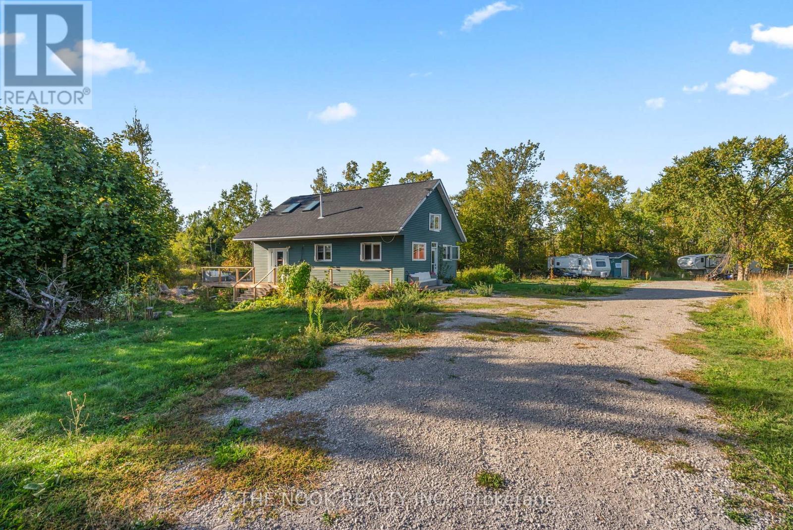 46 Mcguire Beach Road, Kawartha Lakes, Ontario  K0M 2B0 - Photo 2 - X12716380