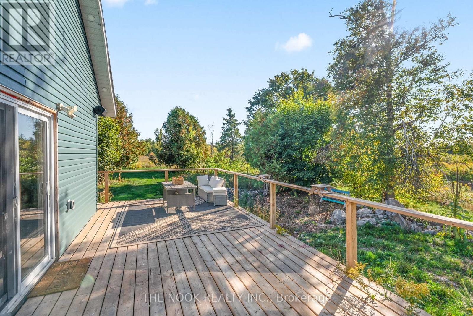 46 Mcguire Beach Road, Kawartha Lakes, Ontario  K0M 2B0 - Photo 3 - X12716380