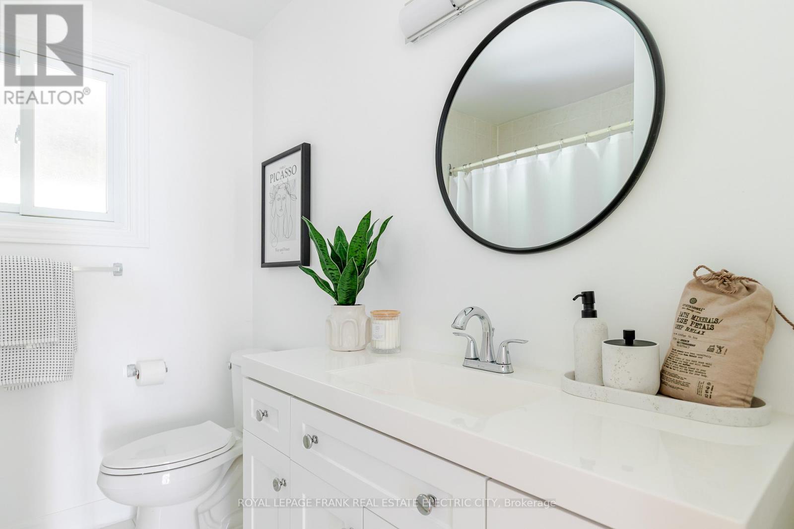 972 Southlawn Drive, Peterborough, Ontario K9J 1G2 - Photo 27 - X12716402