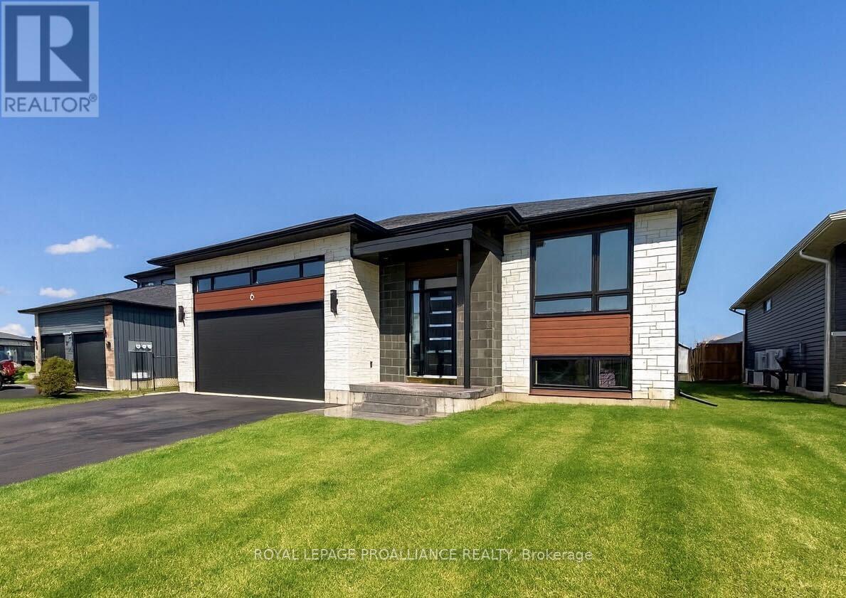 6 Horton Court, Belleville, Ontario  K8P 0H3 - Photo 2 - X12716468