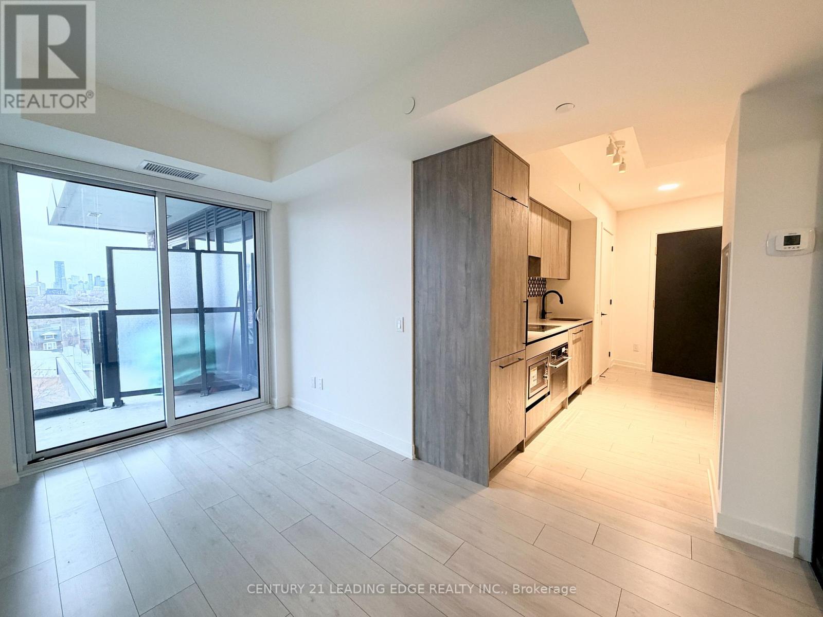 701 - 5 Lakeview Avenue, Toronto, Ontario  M6J 0H3 - Photo 12 - C12716264