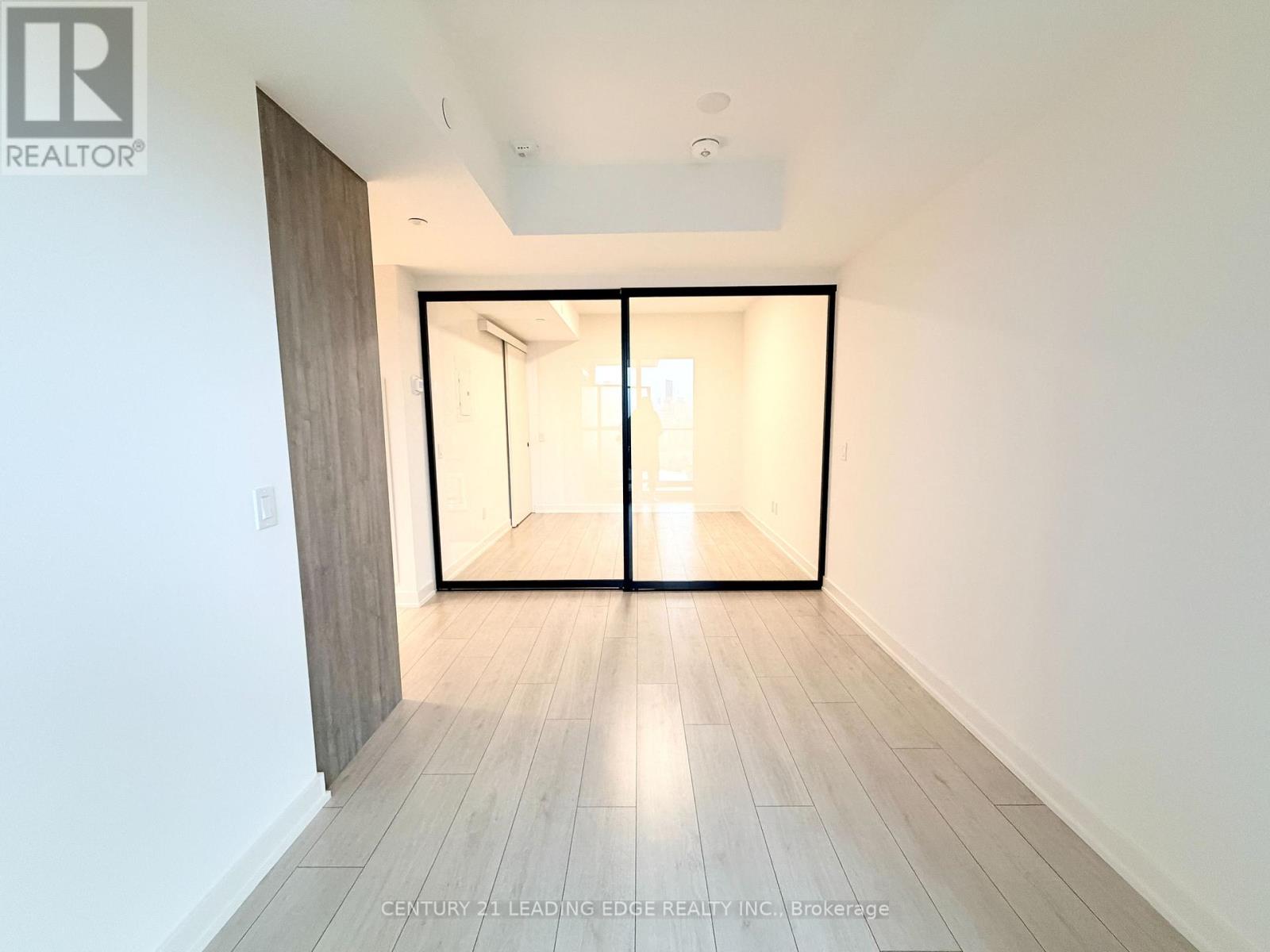 701 - 5 Lakeview Avenue, Toronto, Ontario  M6J 0H3 - Photo 14 - C12716264