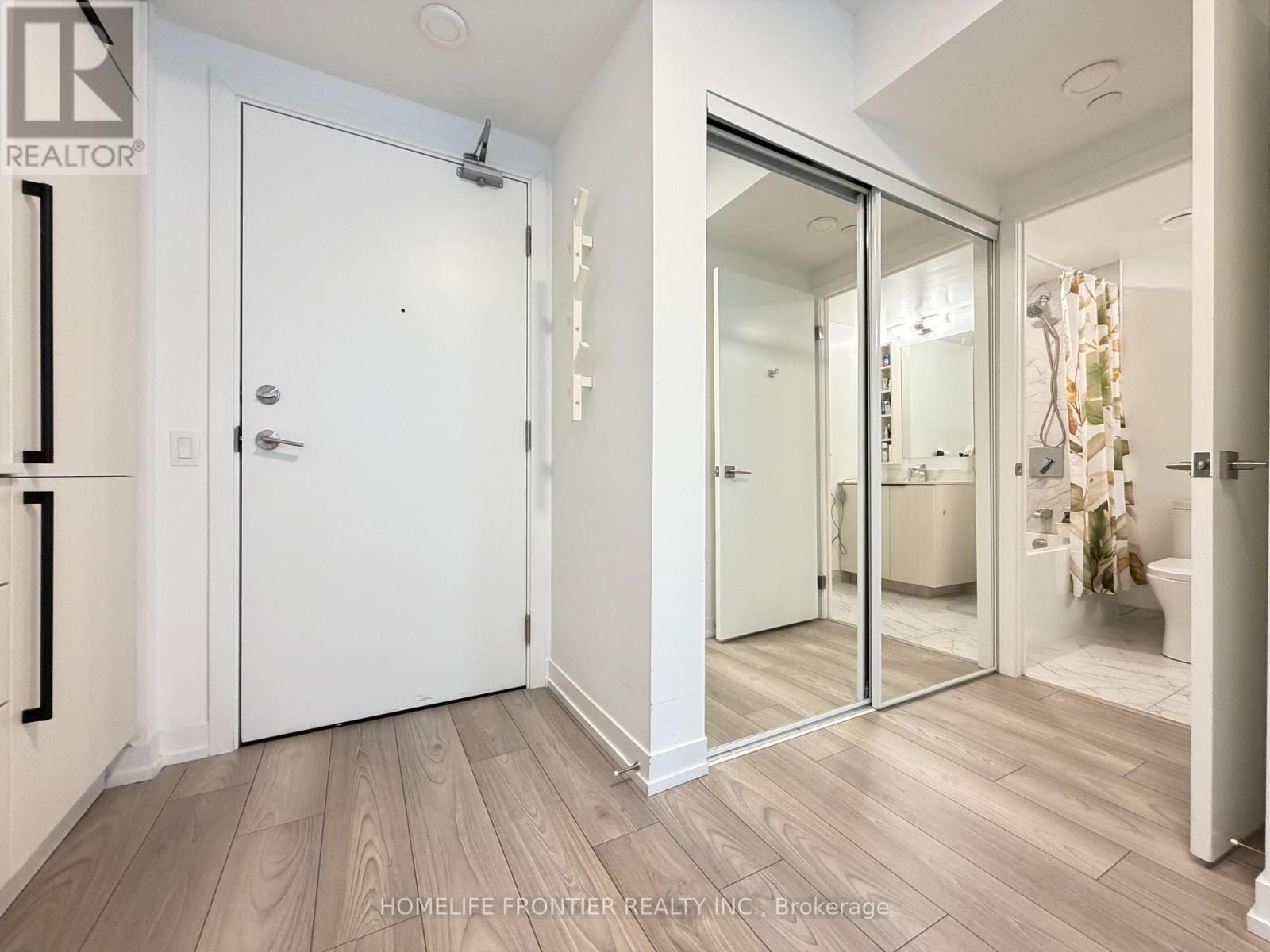 2205 - 82 Dalhousie Street, Toronto, Ontario  M5B 0C5 - Photo 15 - C12716278