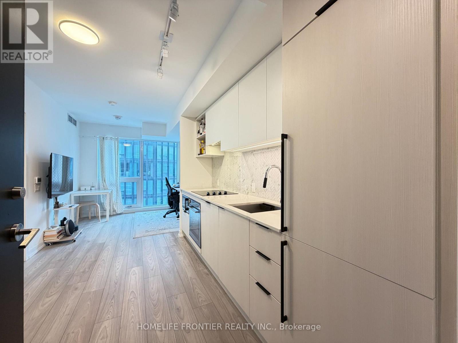 2205 - 82 Dalhousie Street, Toronto, Ontario  M5B 0C5 - Photo 8 - C12716278