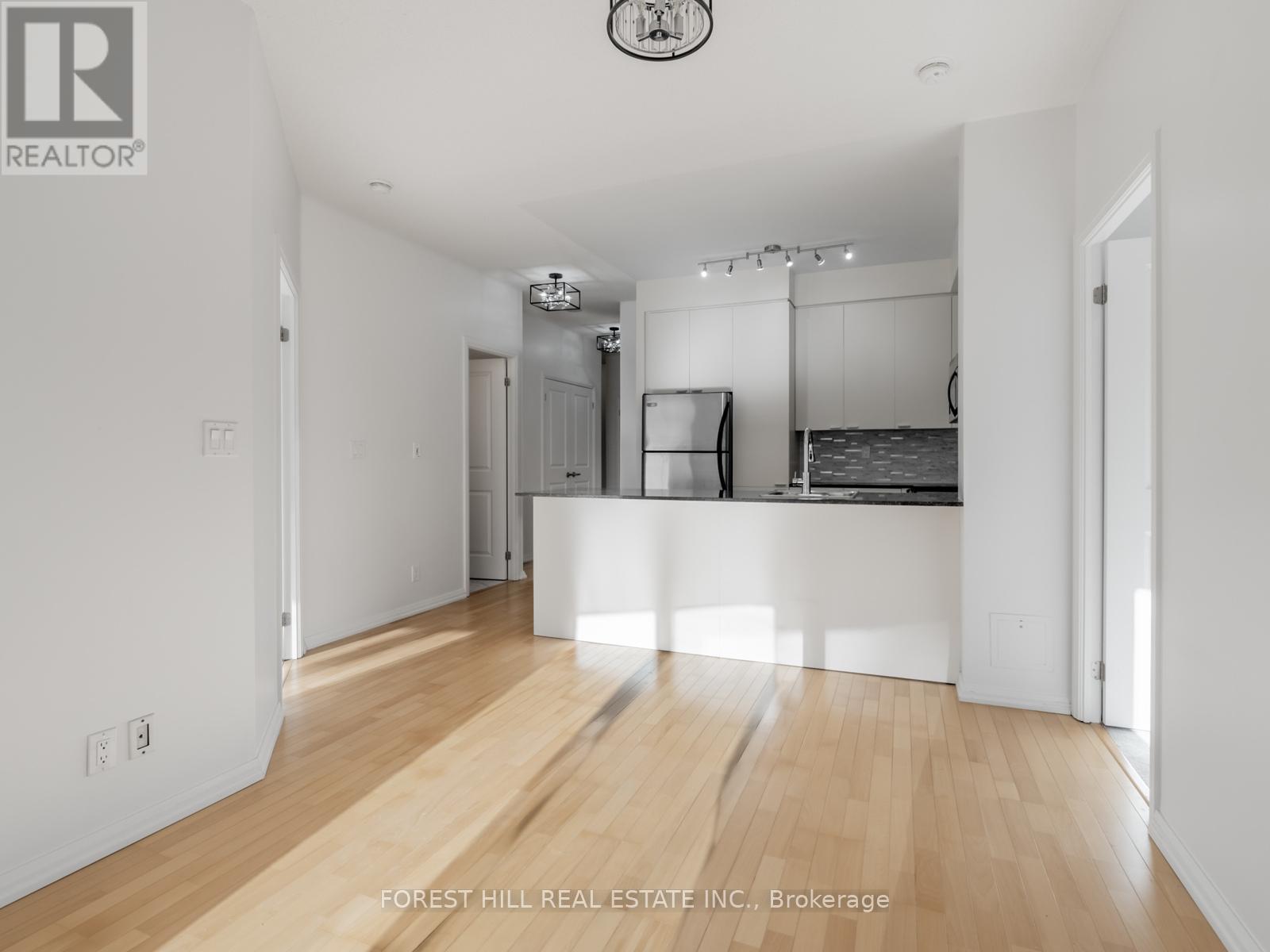 318 - 35 Hayden Street, Toronto, Ontario  M4Y 3C3 - Photo 10 - C12716348