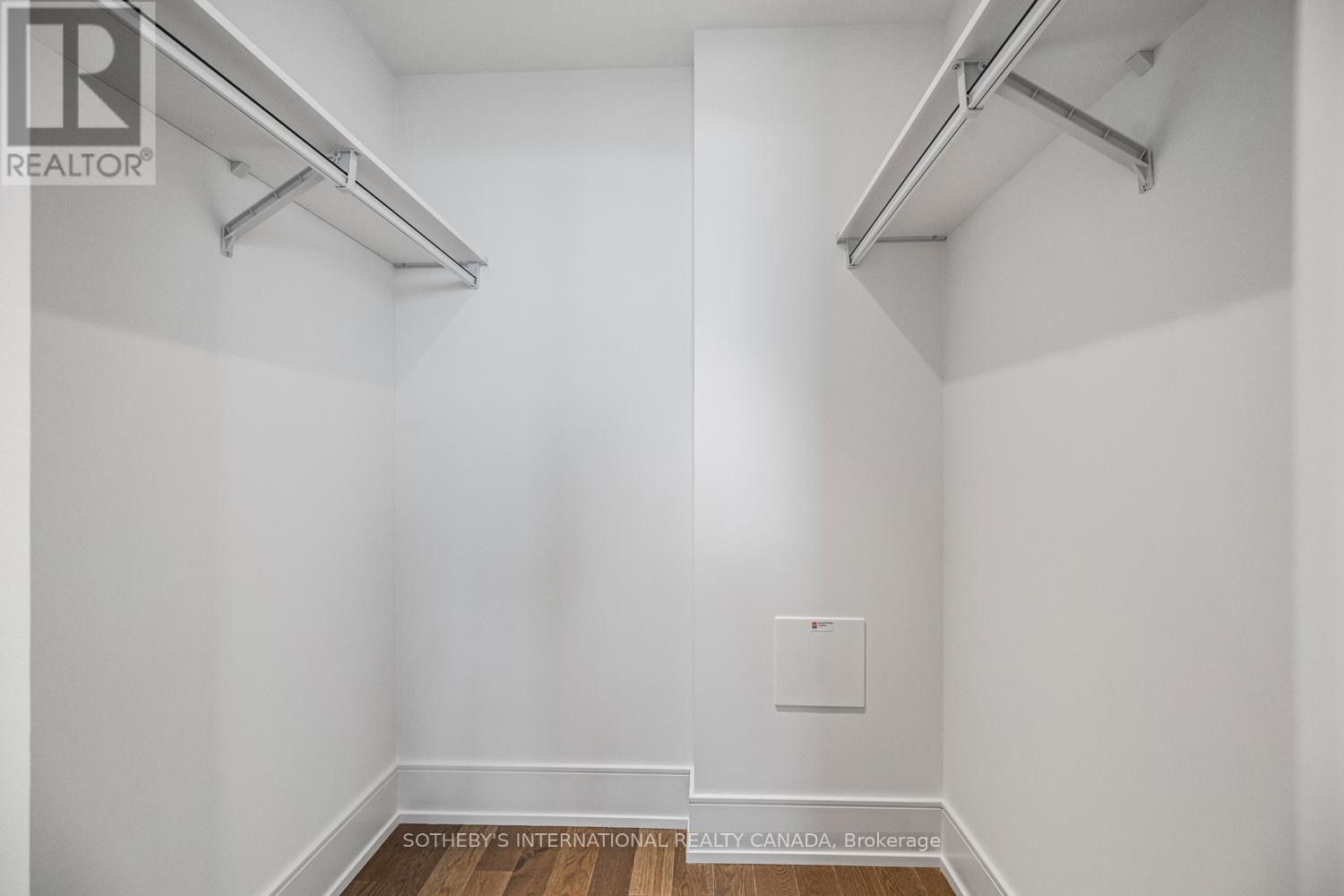 2909 - 30 Inn On The Park Drive, Toronto, Ontario  M3C 0P7 - Photo 15 - C12716358