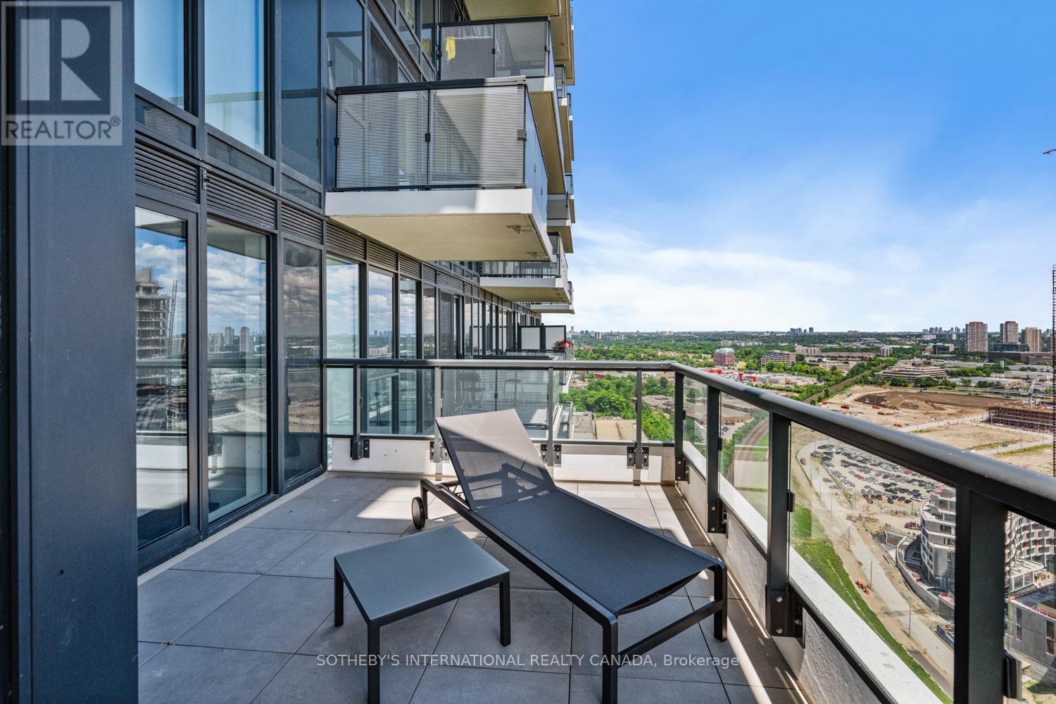 2909 - 30 Inn On The Park Drive, Toronto, Ontario  M3C 0P7 - Photo 28 - C12716370