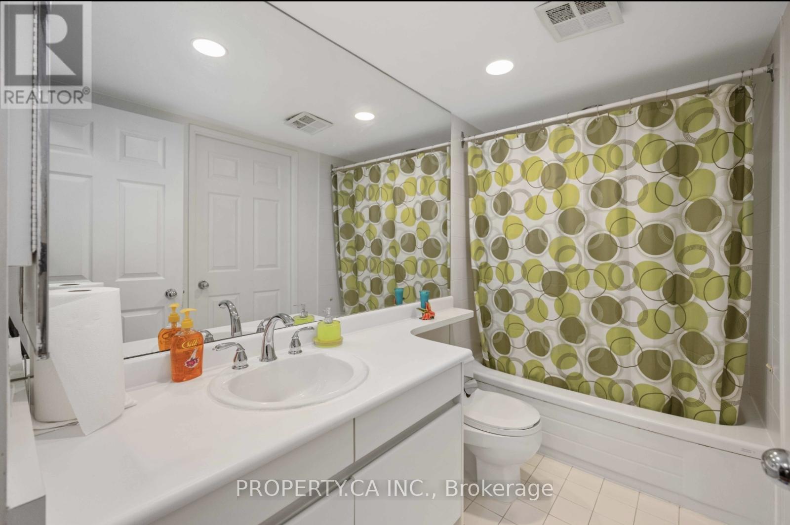 1109 - 33 University Avenue, Toronto, Ontario  M5J 2S7 - Photo 15 - C12716420