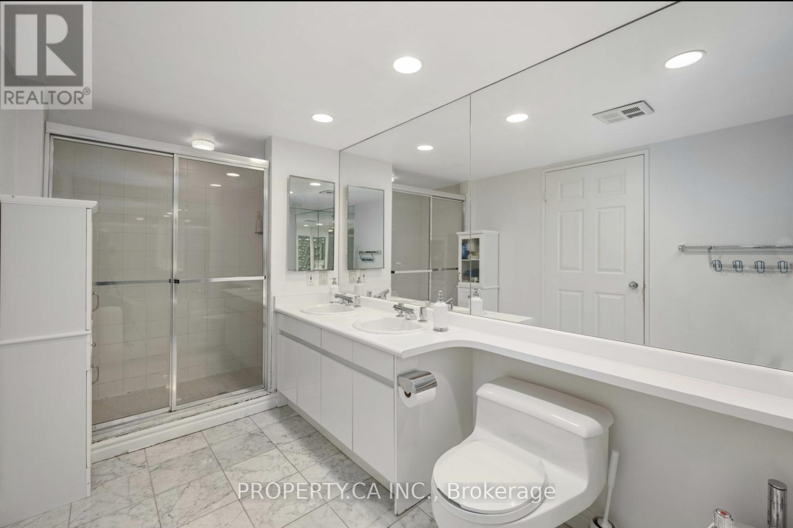 1109 - 33 University Avenue, Toronto, Ontario  M5J 2S7 - Photo 19 - C12716420