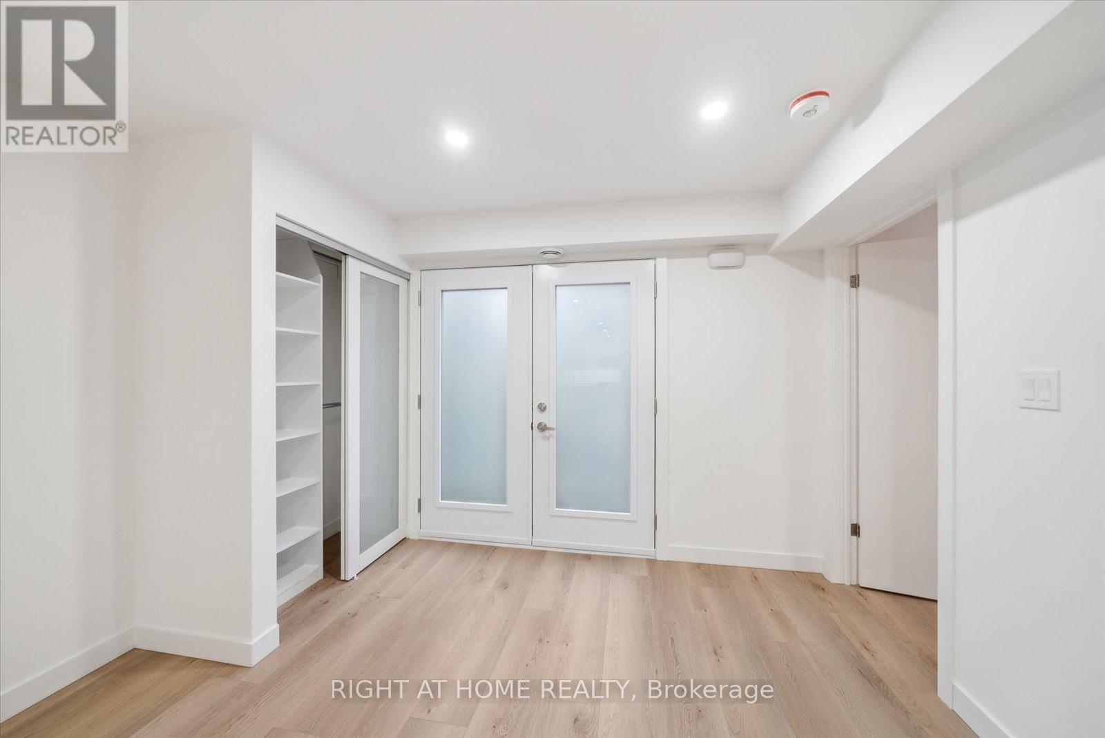 8 - 321 St George Street, Toronto, Ontario  M5R 2R2 - Photo 5 - C12716426