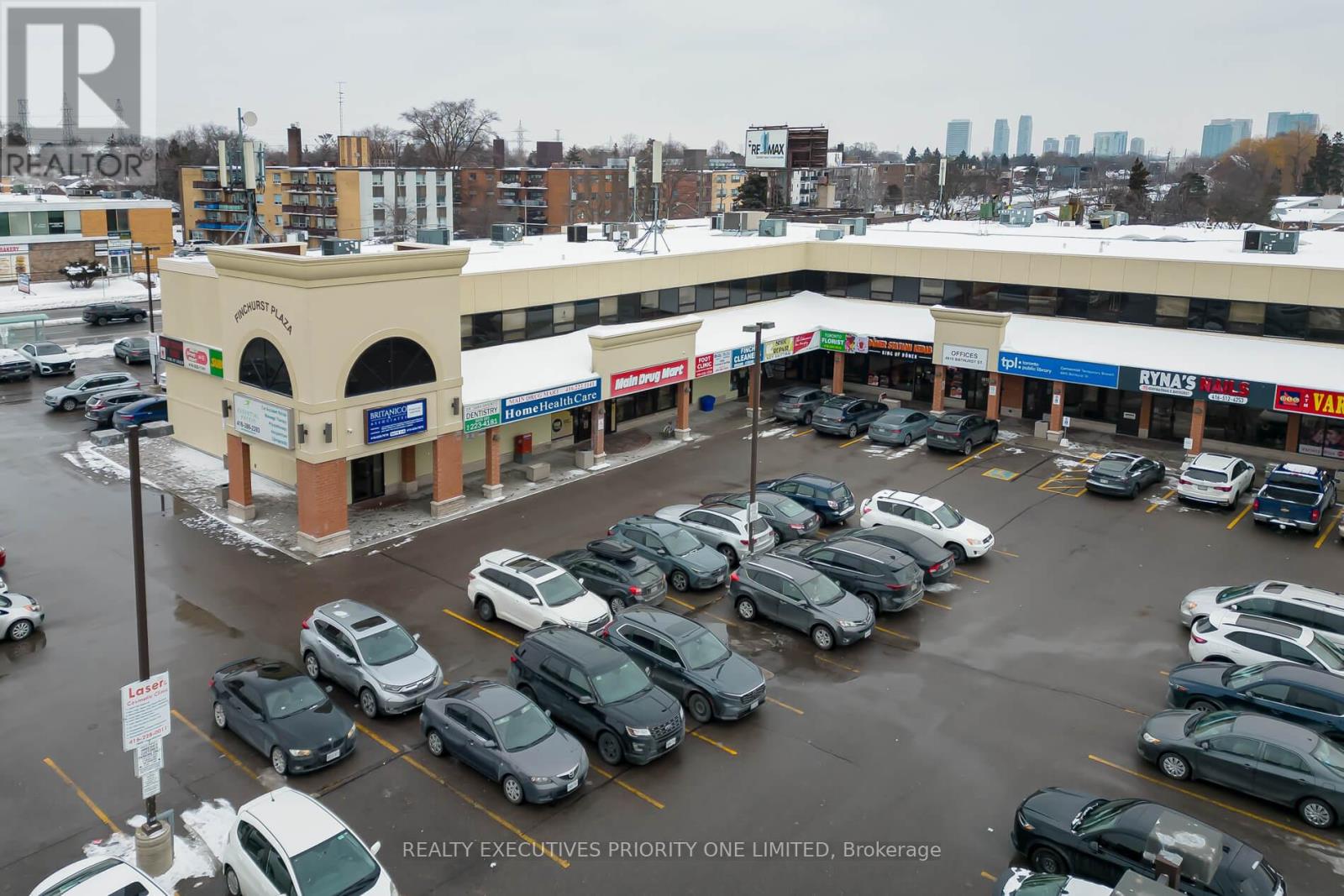 4923 Bathurst Street, Toronto, Ontario  M2R 1X8 - Photo 11 - C12716456