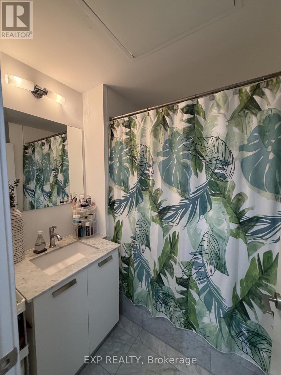 803 - 1815 Yonge Street, Toronto, Ontario  M4T 2A4 - Photo 6 - C12716484