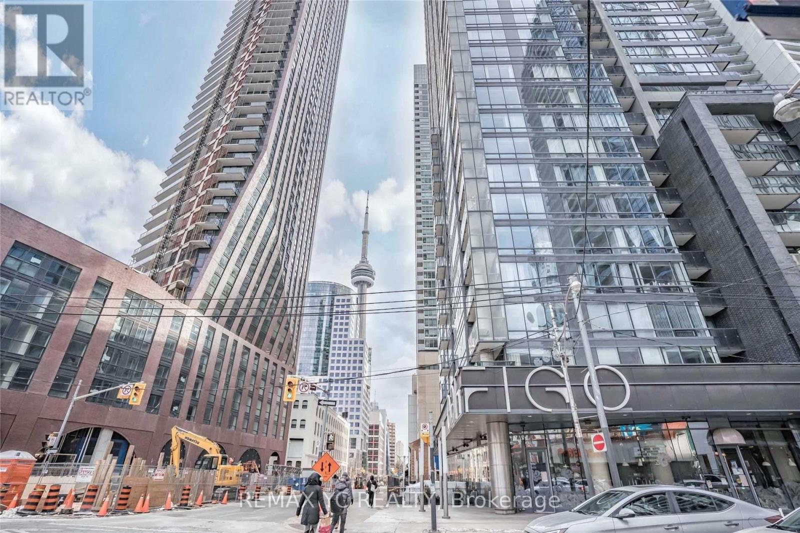 3505 - 295 Adelaide Street W, Toronto, Ontario  M5V 0L4 - Photo 2 - C12716496