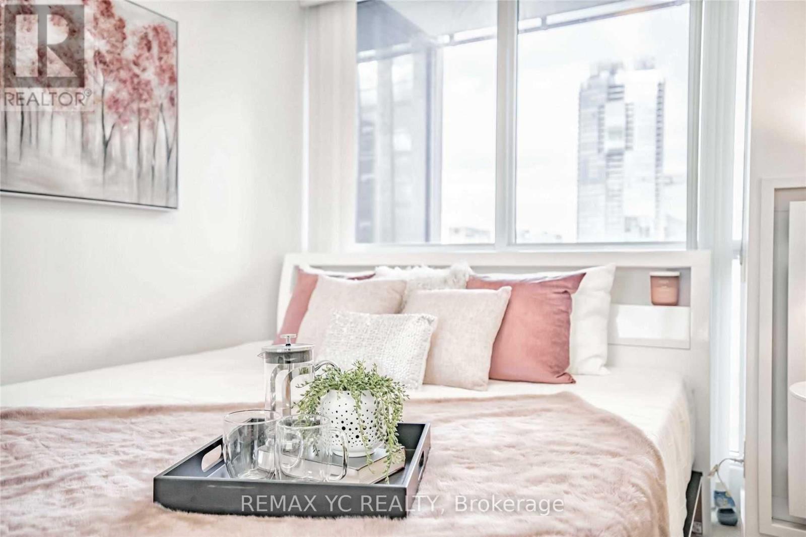 3505 - 295 Adelaide Street W, Toronto, Ontario  M5V 0L4 - Photo 24 - C12716496