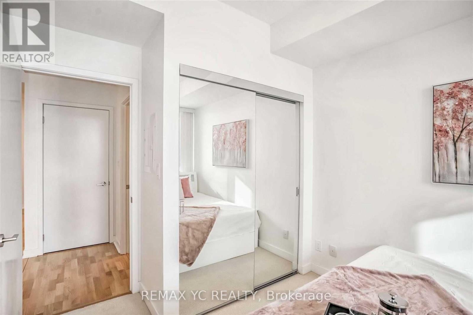 3505 - 295 Adelaide Street W, Toronto, Ontario  M5V 0L4 - Photo 25 - C12716496