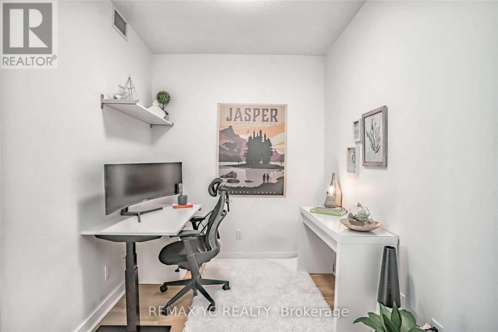 3505 - 295 Adelaide Street W, Toronto, Ontario  M5V 0L4 - Photo 27 - C12716496