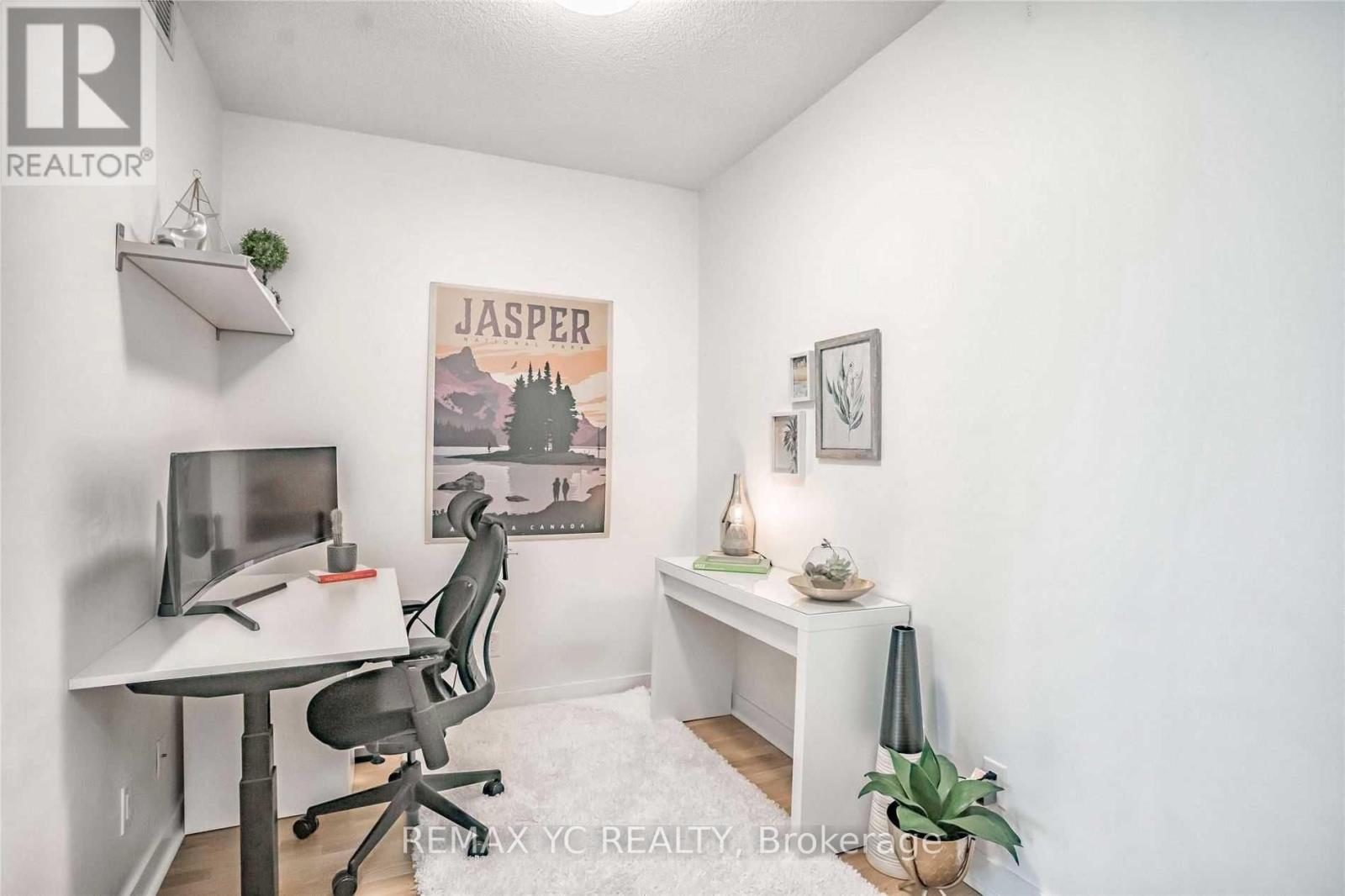 3505 - 295 Adelaide Street W, Toronto, Ontario  M5V 0L4 - Photo 28 - C12716496