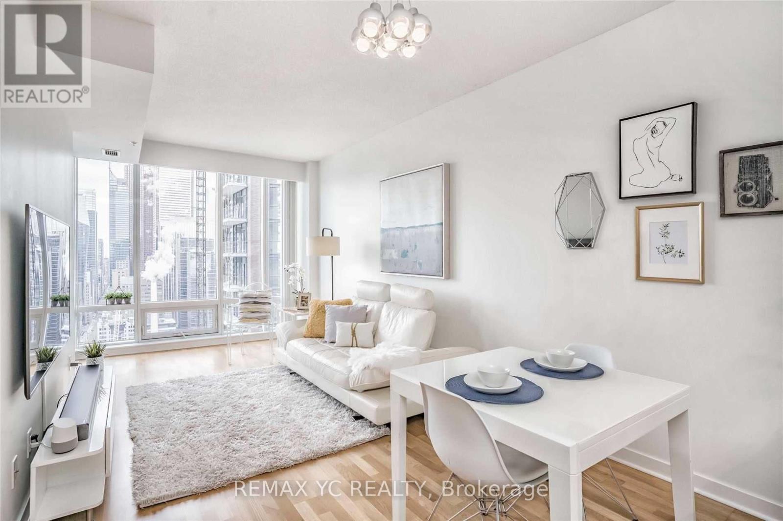 3505 - 295 Adelaide Street W, Toronto, Ontario  M5V 0L4 - Photo 8 - C12716496