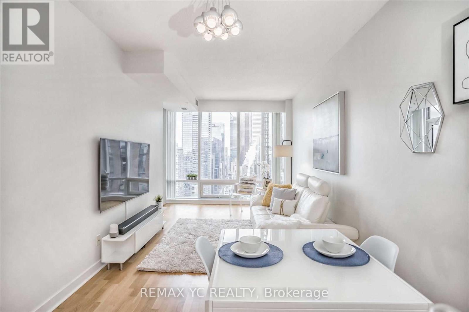 3505 - 295 Adelaide Street W, Toronto, Ontario  M5V 0L4 - Photo 9 - C12716496