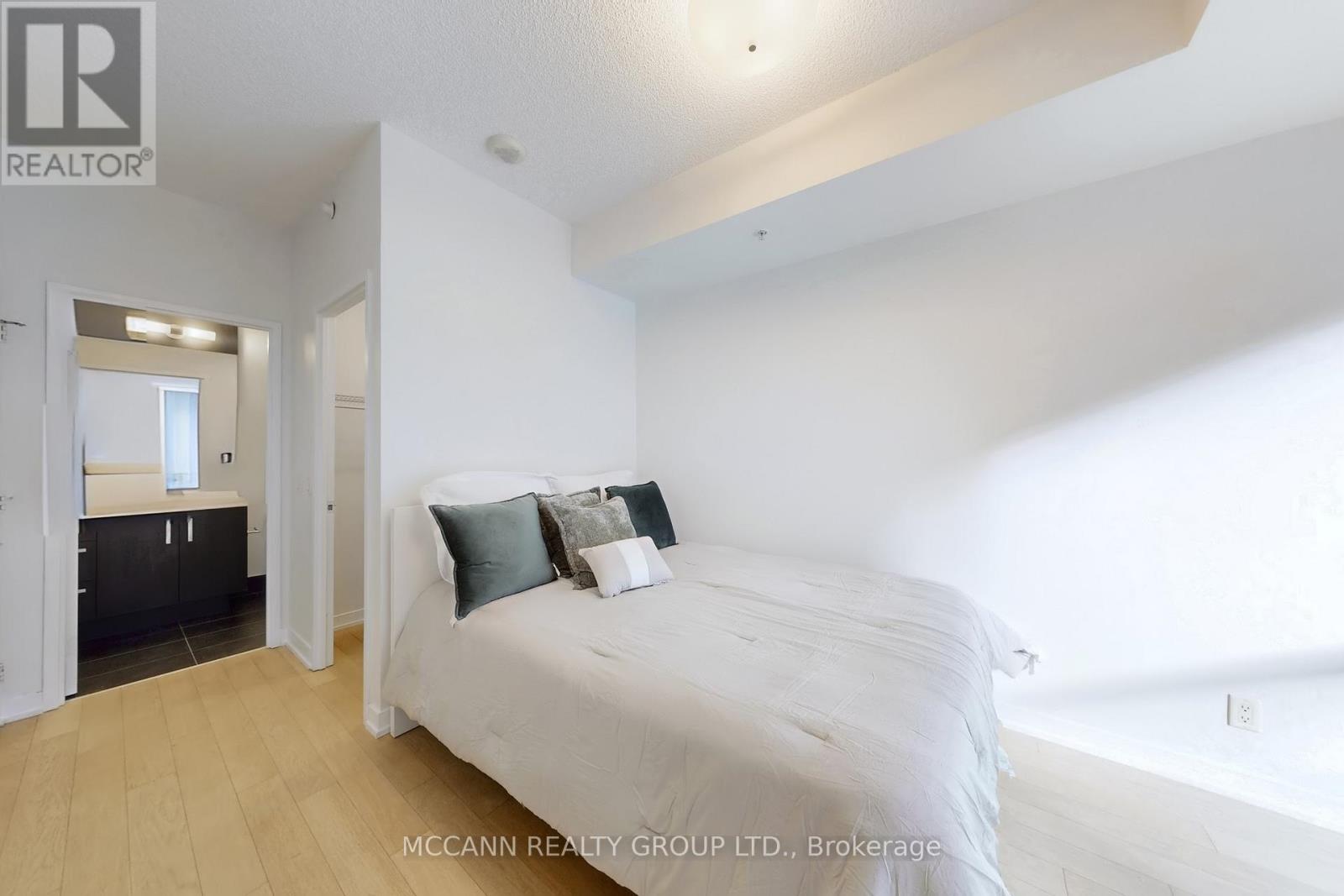 S322 - 455 Front Street E, Toronto, Ontario  M5A 0G2 - Photo 30 - C12716512