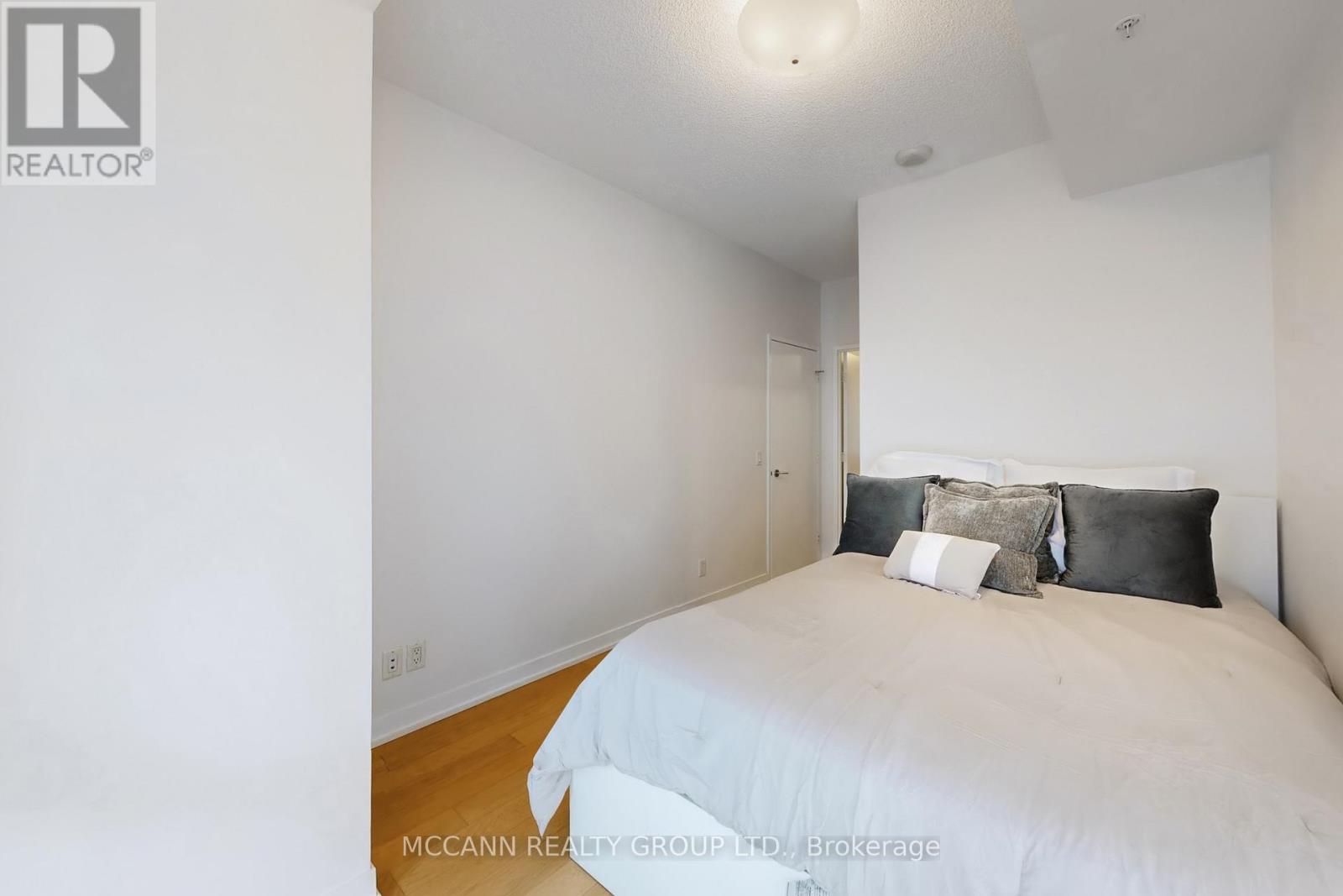 S322 - 455 Front Street E, Toronto, Ontario  M5A 0G2 - Photo 31 - C12716512
