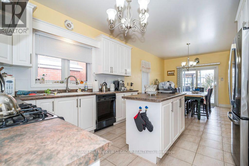 931 Pickering Beach Road, Ajax, Ontario  L1S 1G3 - Photo 11 - E12716288