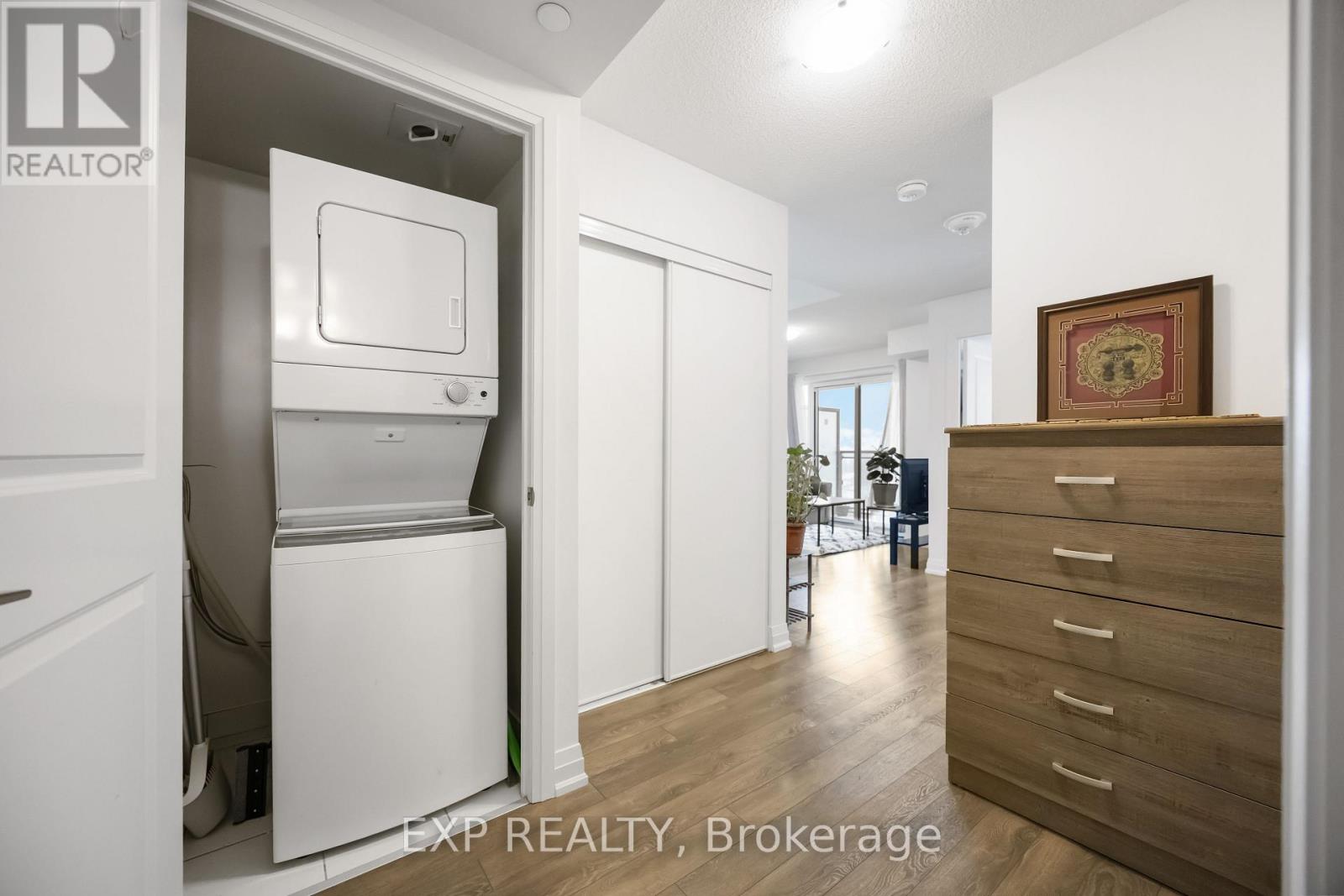 629 - 20 Meadowglen Place, Toronto, Ontario  M1G 0A9 - Photo 5 - E12716432