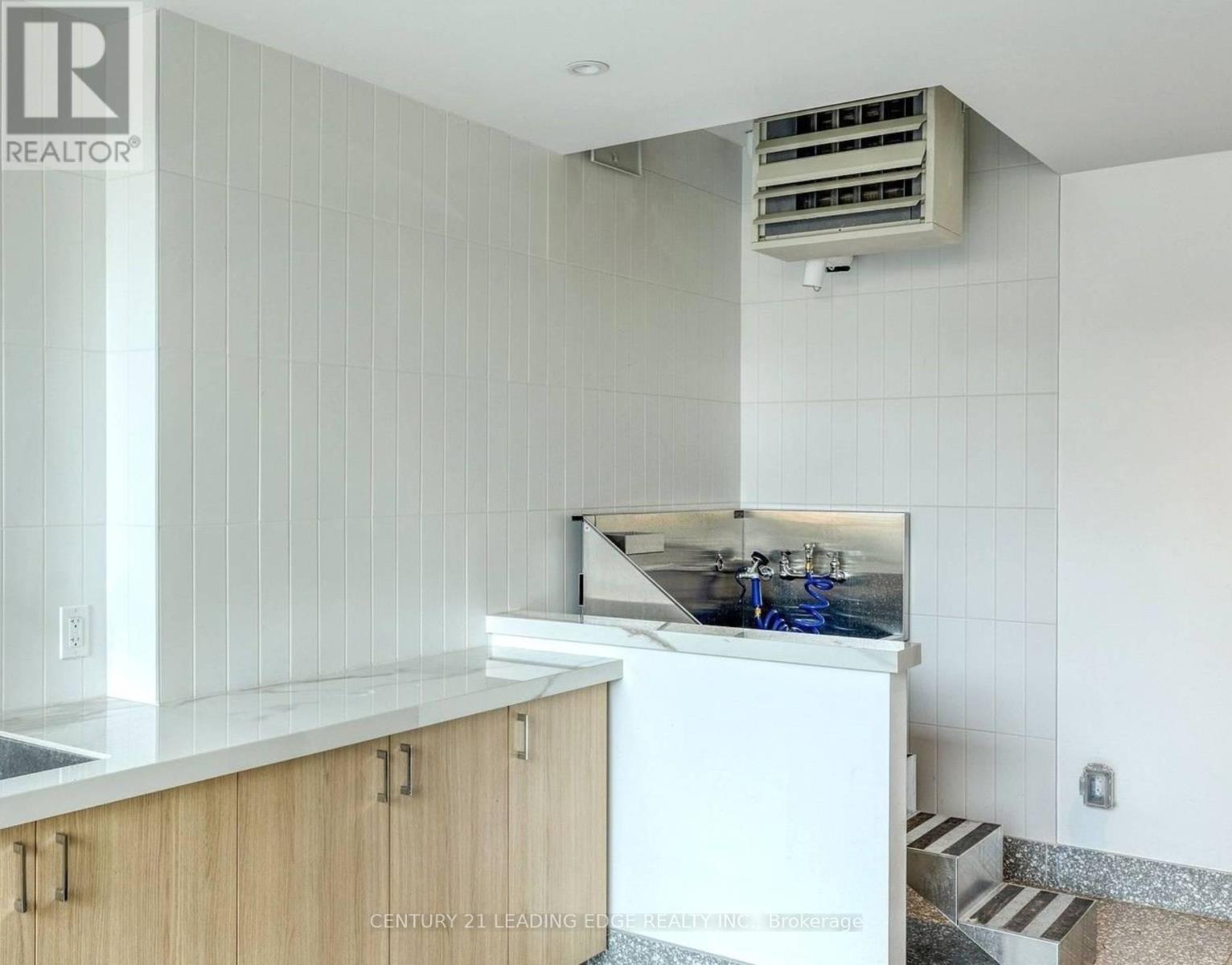 Th127 - 164 Logan Avenue, Toronto, Ontario  M4M 2N2 - Photo 25 - E12716444