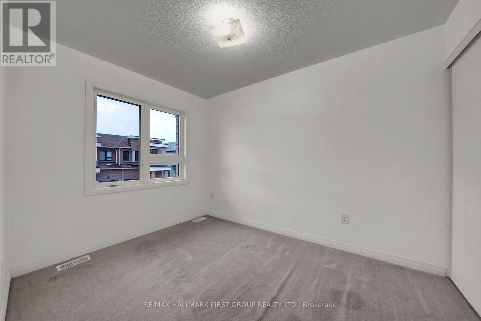 40 Caspian Square, Clarington, Ontario  L1C 7G3 - Photo 17 - E12716476