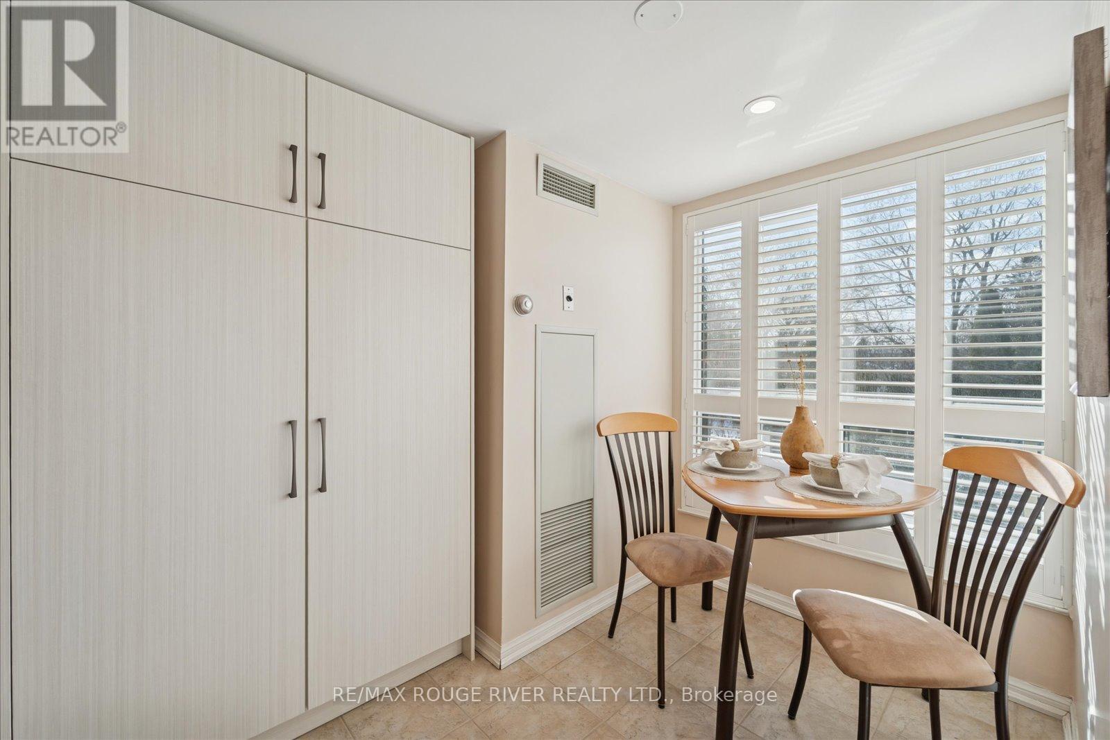 312 - 712 Rossland Road, Whitby, Ontario  L1N 9E8 - Photo 17 - E12716528