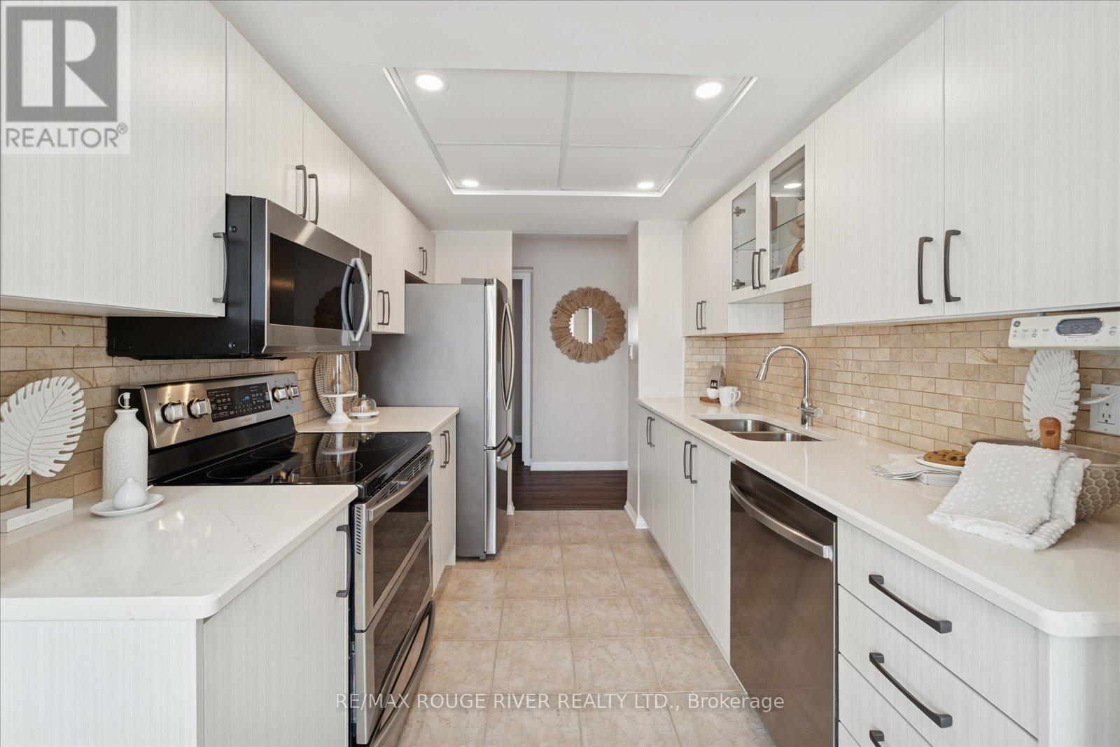 312 - 712 Rossland Road, Whitby, Ontario  L1N 9E8 - Photo 20 - E12716528