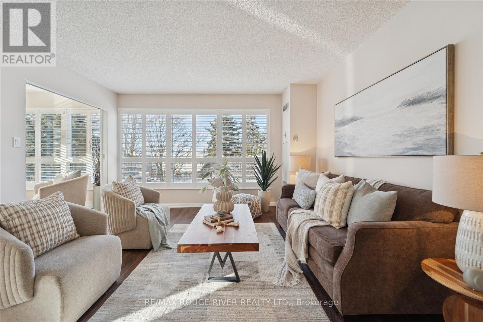 312 - 712 Rossland Road, Whitby, Ontario  L1N 9E8 - Photo 5 - E12716528