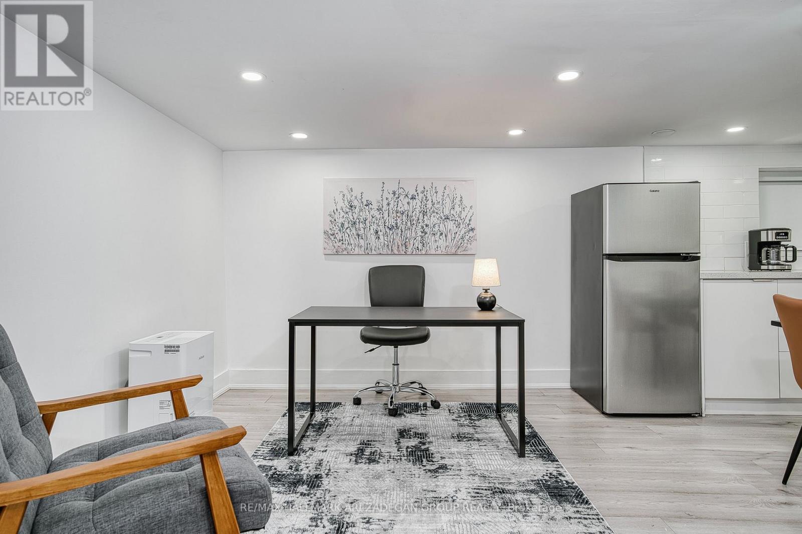 Lower Fl - 138 Booth Avenue, Toronto, Ontario  M4M 2M4 - Photo 6 - E12716540