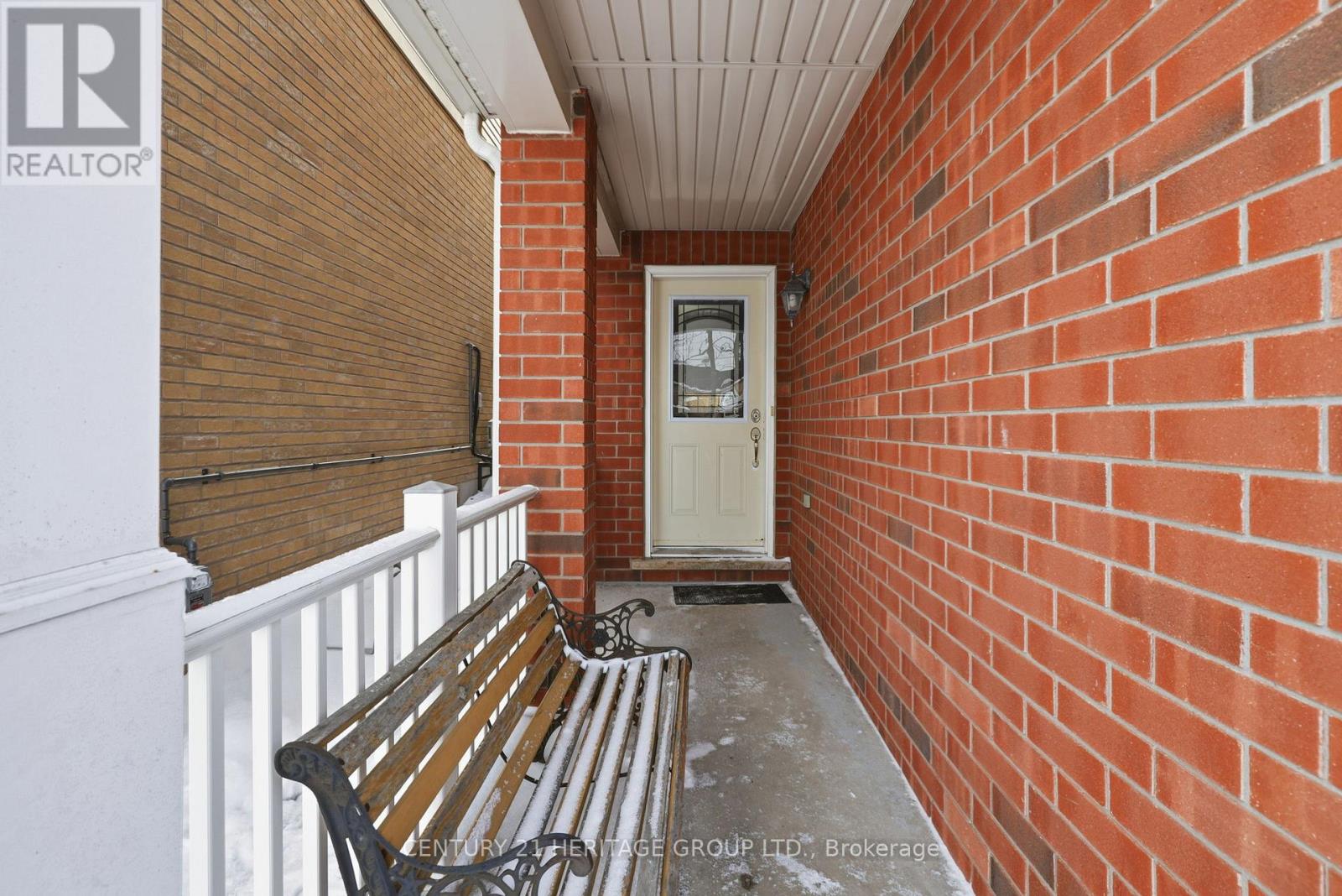 40 Cliff Gunn Road, Newmarket, Ontario  L3X 3J8 - Photo 2 - N12716360