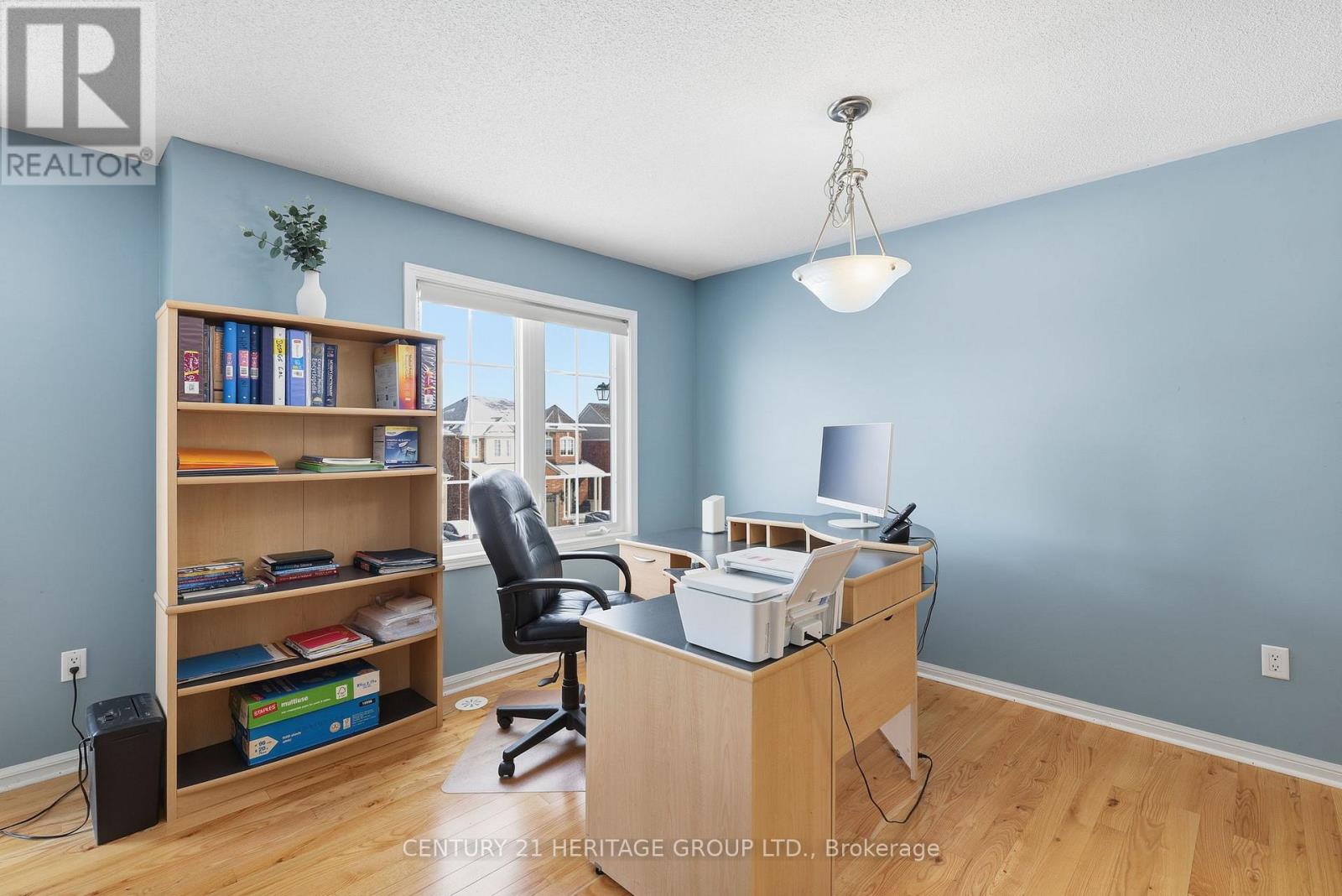 40 Cliff Gunn Road, Newmarket, Ontario  L3X 3J8 - Photo 5 - N12716360