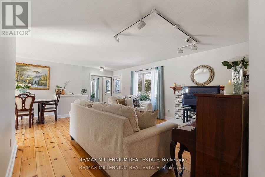 759 Chestnut Street, Innisfil, Ontario  L9S 2H8 - Photo 13 - N12716376