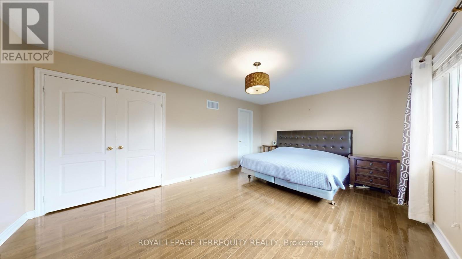 69 Vine Cliff Boulevard, Markham, Ontario  L6C 3E2 - Photo 26 - N12716390