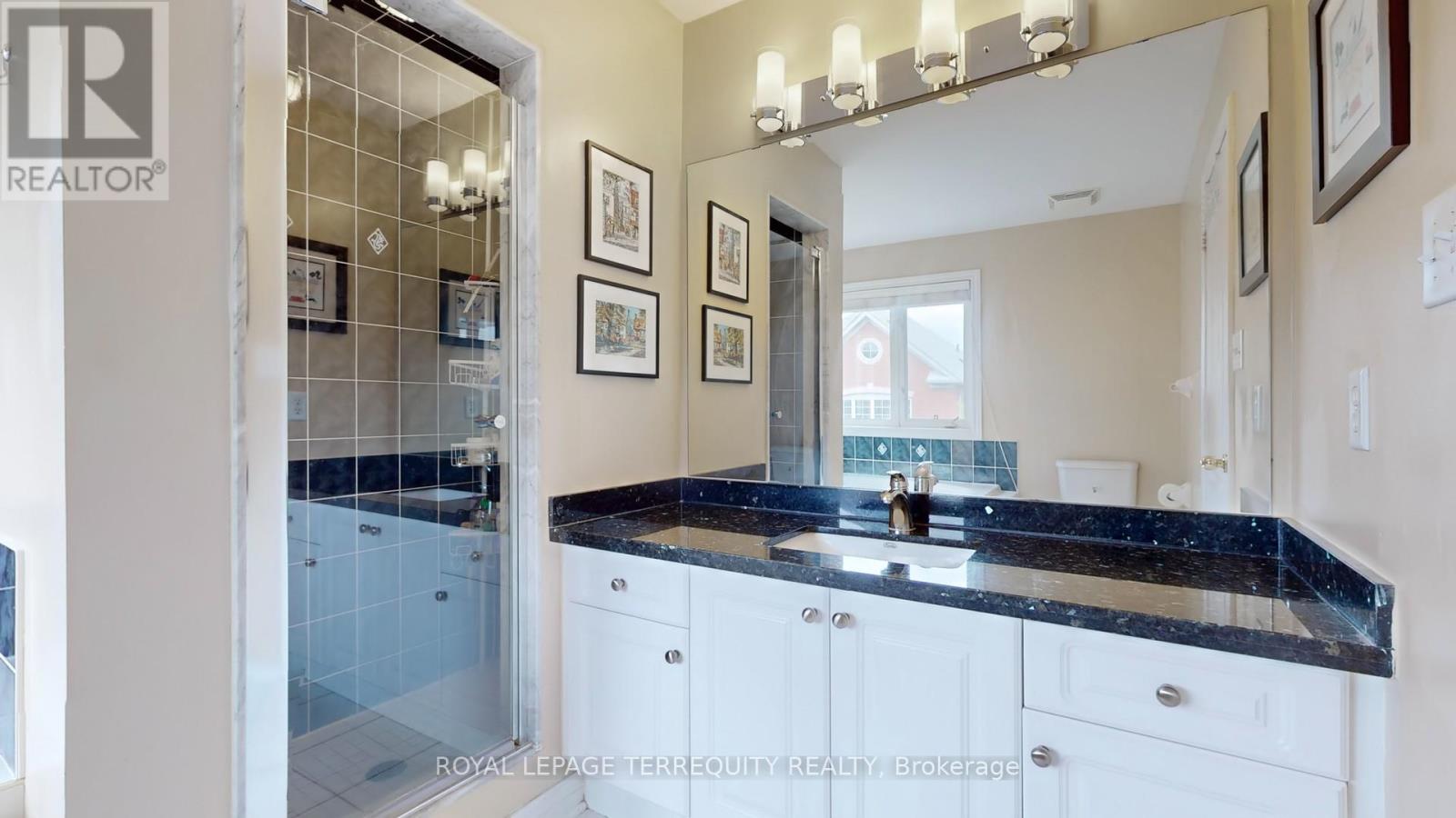 69 Vine Cliff Boulevard, Markham, Ontario  L6C 3E2 - Photo 27 - N12716390