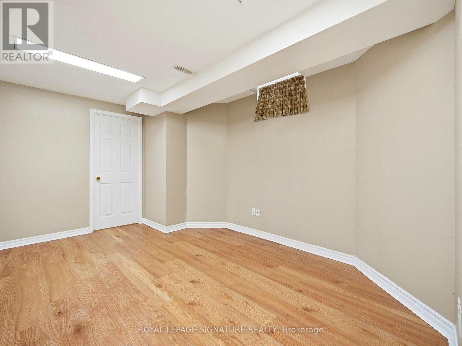 2 - 29 Ocean Avenue, Vaughan, Ontario  L6A 2X7 - Photo 13 - N12716500