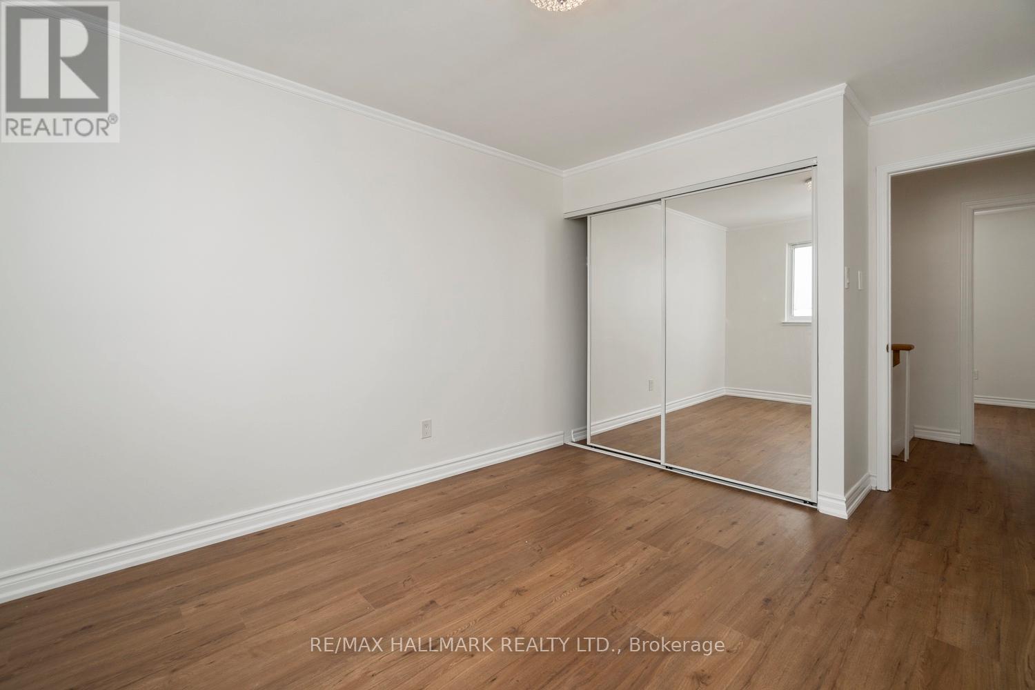 16 - 595 Gibney Crescent, Newmarket, Ontario  L3X 1Y3 - Photo 13 - N12716506